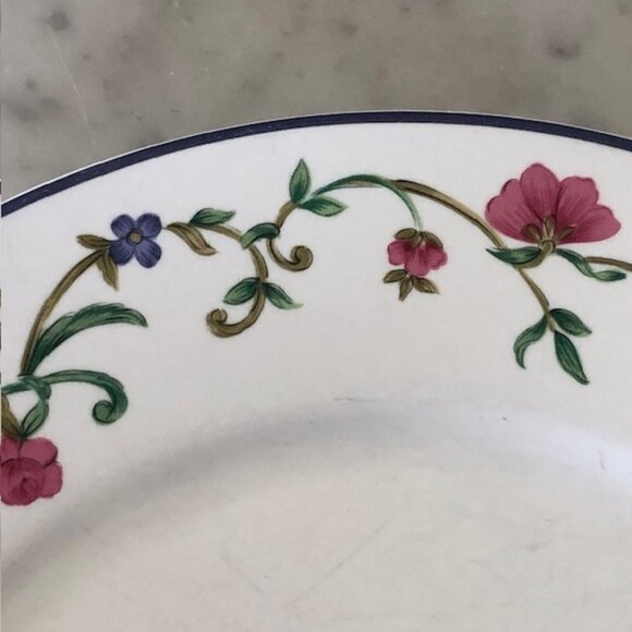 LENOX Rose Garden Dinner Plates Casual Images @ 11" - Picture 5 of 14